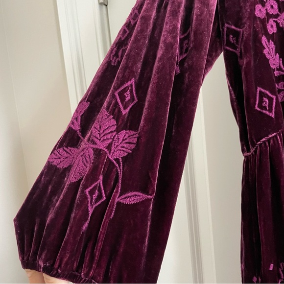 Johnny Was Ivey Velvet Field Tiered Dress Embroidery Dress Size M - Picture 8 of 16